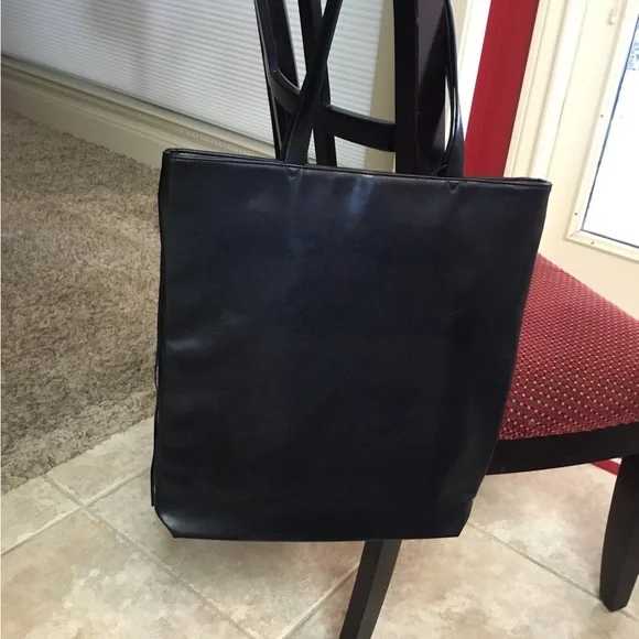 Victoria,s Secret New W/ Tag Black Bag - Picture 3 of 5